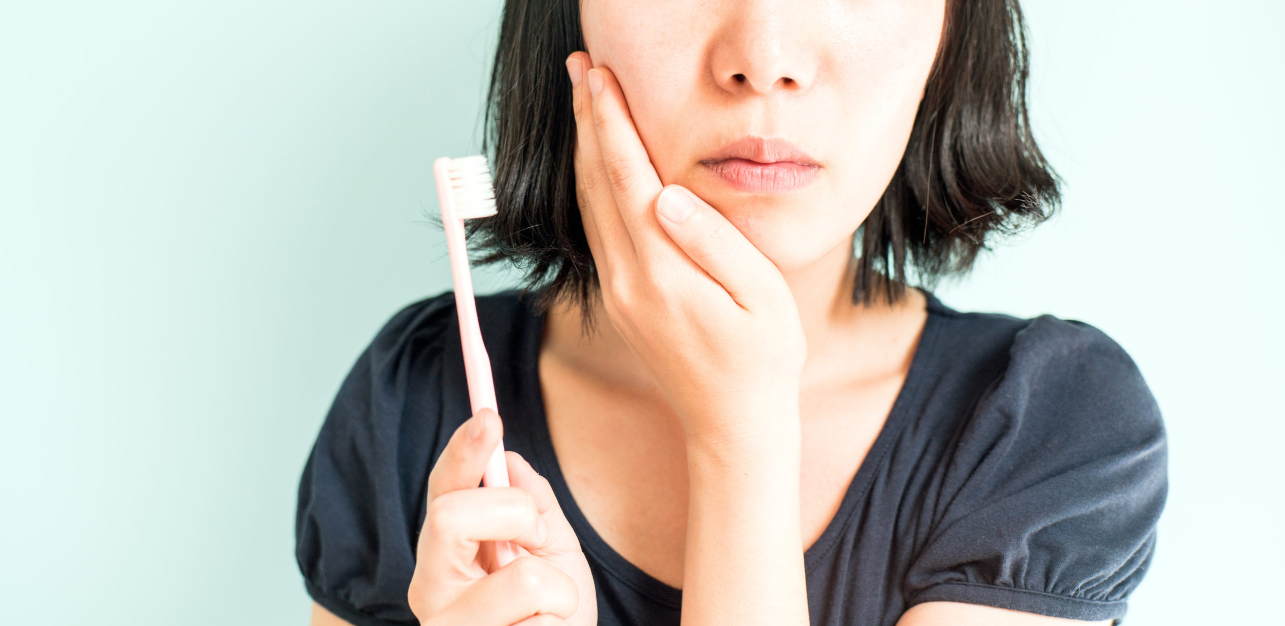 歯茎にニキビ?口内炎ではないかも!見分け方と原因、対処法も
